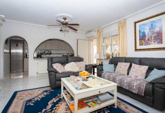 Reventa - Villa - Ciudad Quesada - Benimar