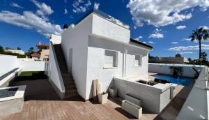 Reventa - Villa / Chalet - Ciudad Quesada - Doña Pepa