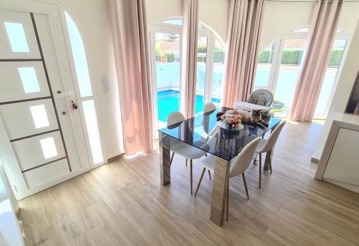 Reventa - Villa / Chalet - Ciudad Quesada - Doña Pepa