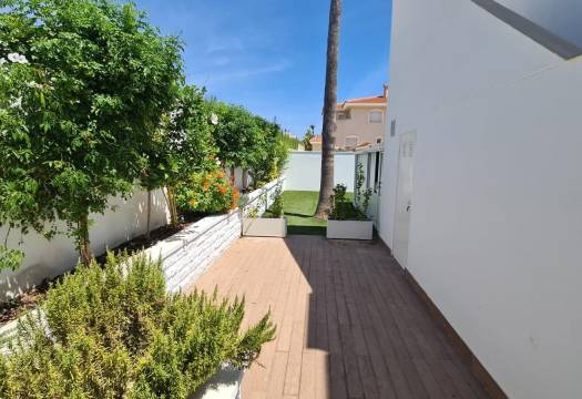 Reventa - Villa / Chalet - Ciudad Quesada - Doña Pepa