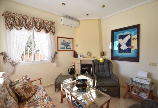 Reventa - Villa - Ciudad Quesada - Doña Pepa