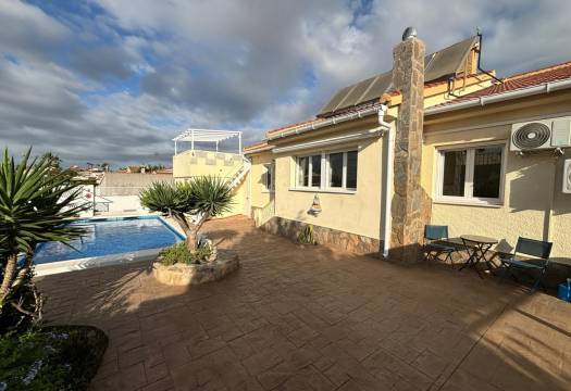 Resale - Detached Villa - Ciudad Quesada