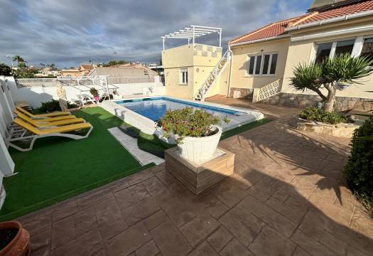 Resale - Detached Villa - Ciudad Quesada