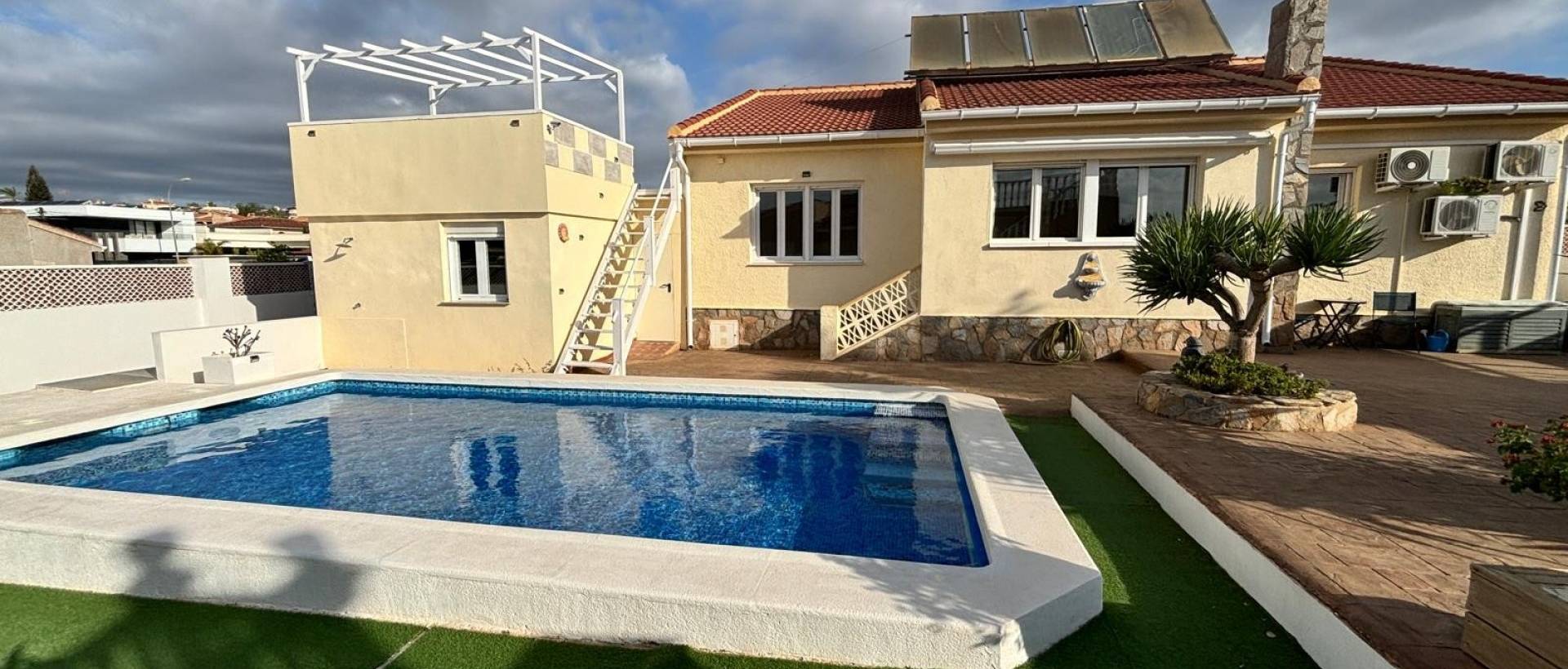 Resale - Detached Villa - Ciudad Quesada