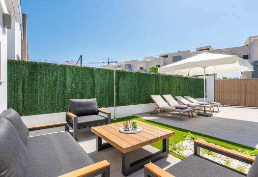 Resale - Detached House / Villa - Guardamar del Segura - El Raso