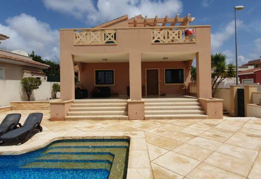 Reventa - Chalet / Villa - Ciudad Quesada