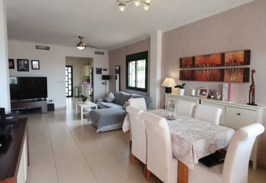 Reventa - Chalet / Villa - Ciudad Quesada