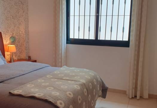 Reventa - Chalet / Villa - Ciudad Quesada