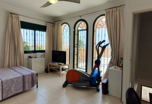 Reventa - Chalet / Villa - Ciudad Quesada
