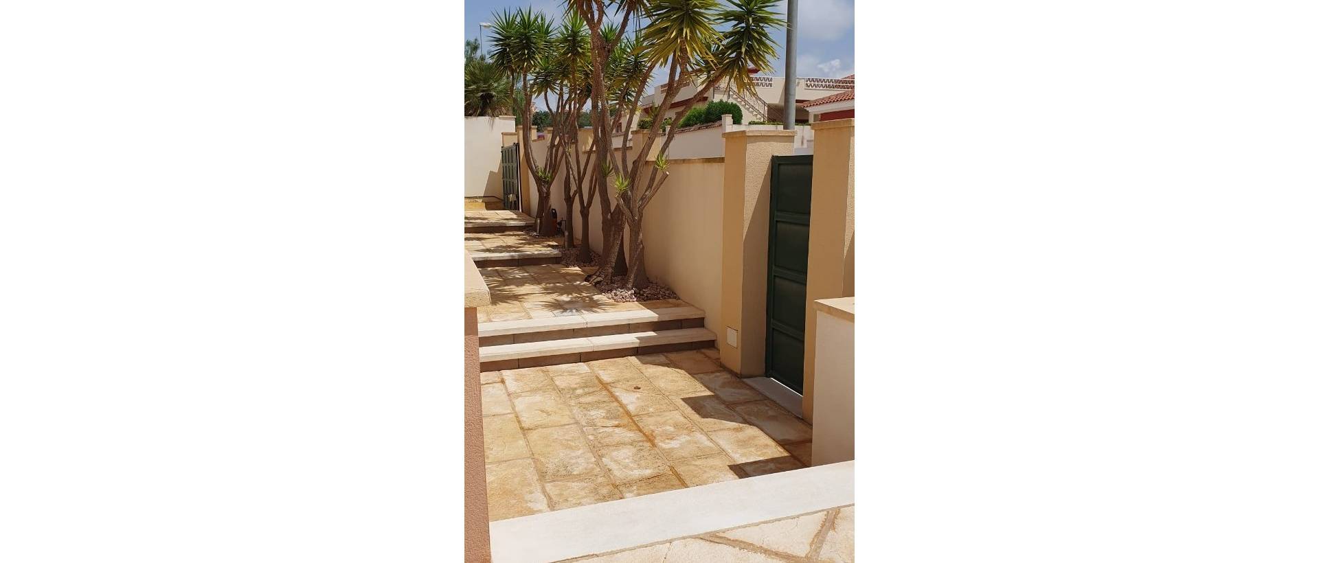 Reventa - Chalet / Villa - Ciudad Quesada