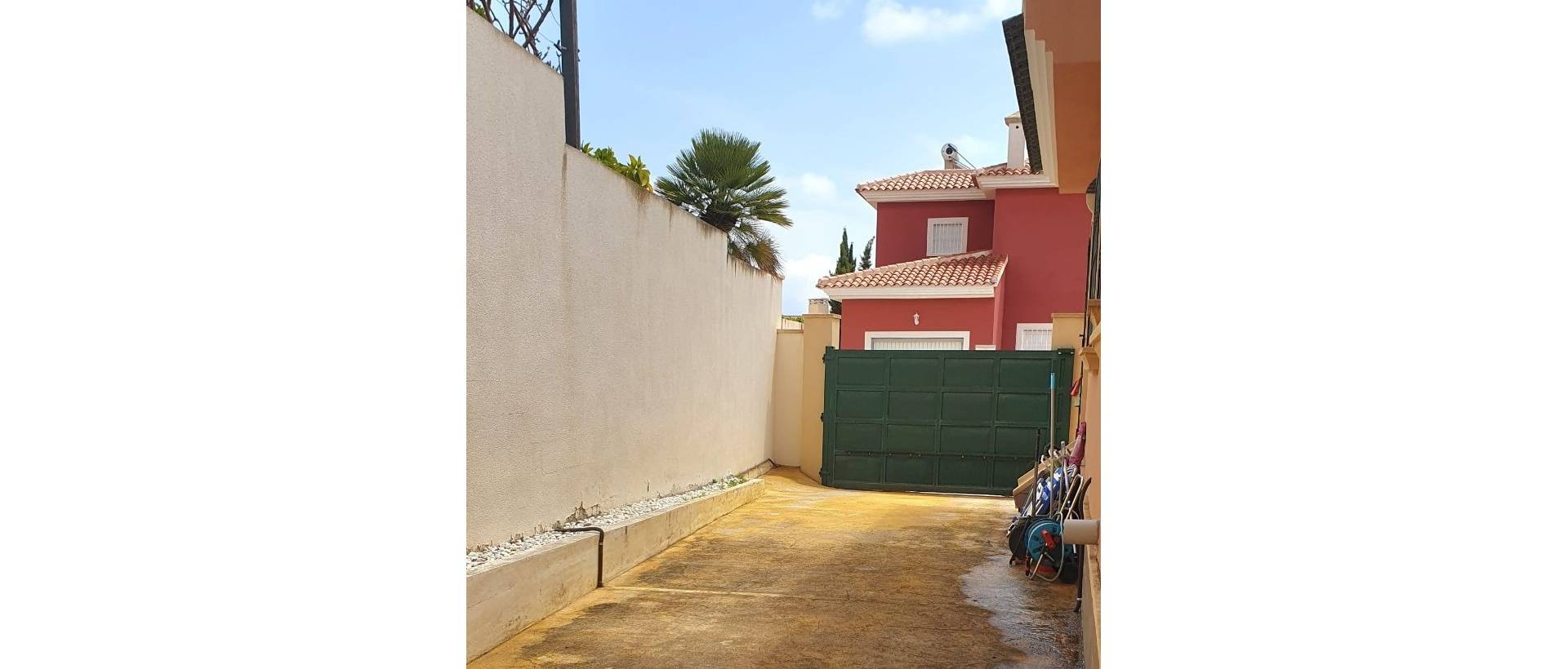 Reventa - Chalet / Villa - Ciudad Quesada