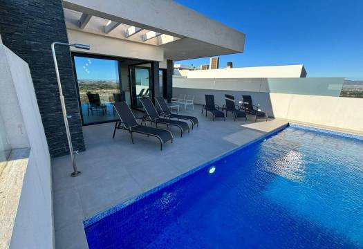 Reventa - Chalet / Villa - Ciudad Quesada