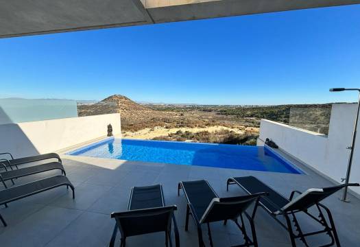 Reventa - Chalet / Villa - Ciudad Quesada