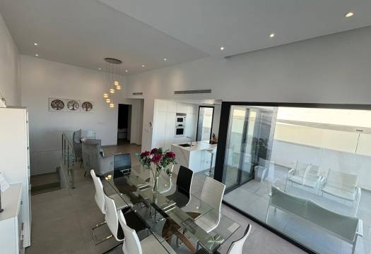 Reventa - Chalet / Villa - Ciudad Quesada