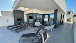 Reventa - Chalet / Villa - Ciudad Quesada