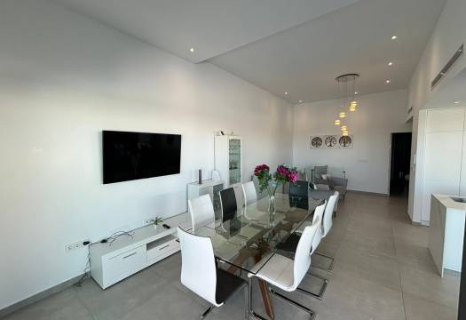 Reventa - Chalet / Villa - Ciudad Quesada
