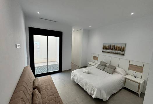Reventa - Chalet / Villa - Ciudad Quesada
