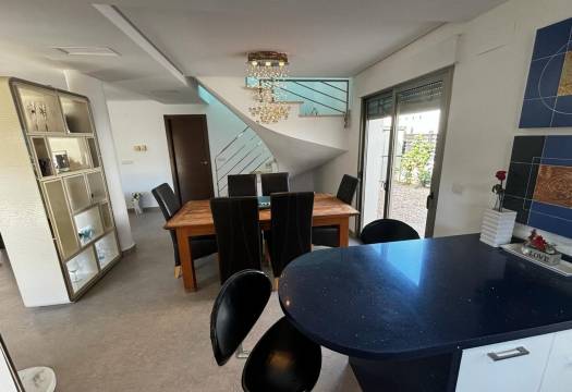 Resale - Detached Villa - Cox