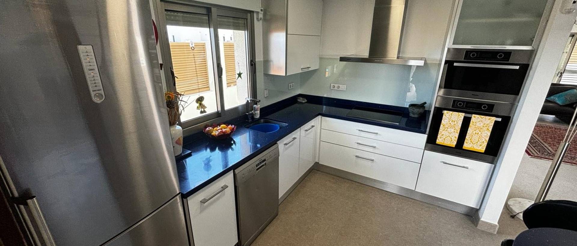 Resale - Detached Villa - Cox