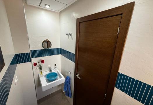 Resale - Detached Villa - Cox