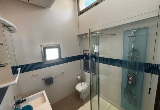 Resale - Detached Villa - Cox