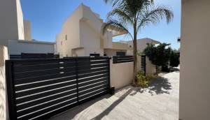 Resale - Detached House / Villa - Los Montesinos - La Herrada