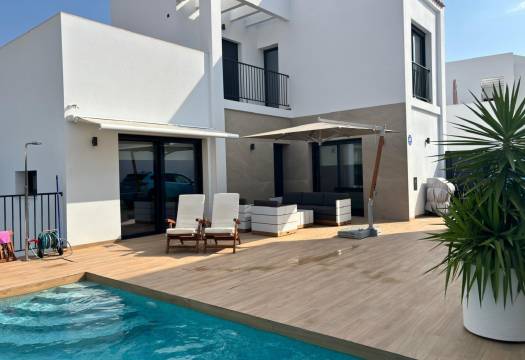 Resale - Villa - Ciudad Quesada