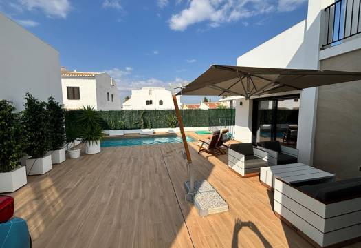 Resale - Villa - Ciudad Quesada