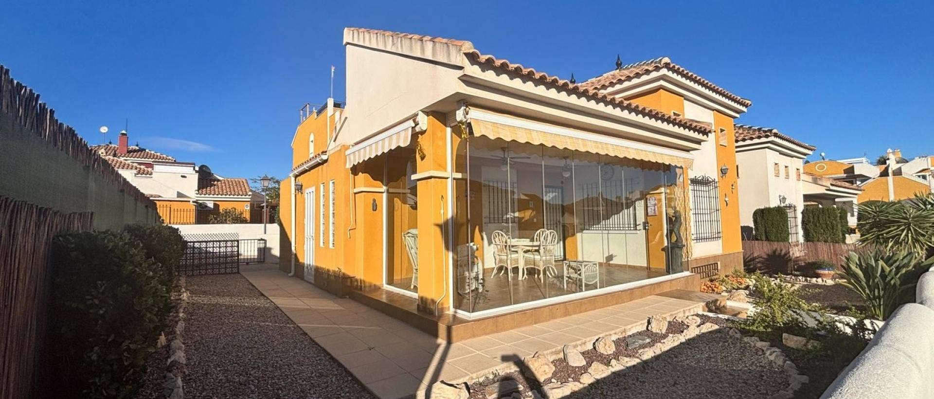 Resale - Detached House / Villa - Los Montesinos - Urbanizacion montesol