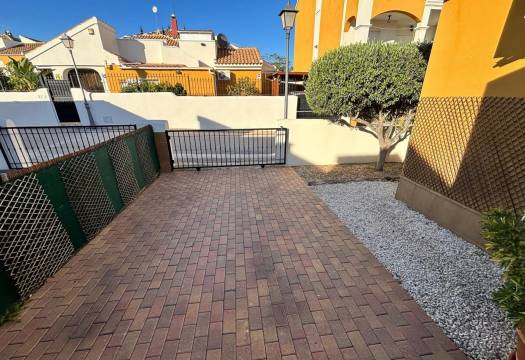 Resale - Detached House / Villa - Los Montesinos - Urbanizacion montesol