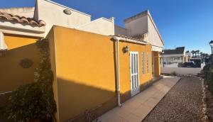 Resale - Detached House / Villa - Los Montesinos - Urbanizacion montesol