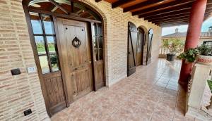 Resale - Villa - Orihuela