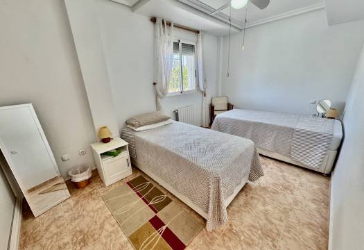 Resale - Villa - Benferri