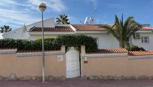 Resale - Villa - Benimar