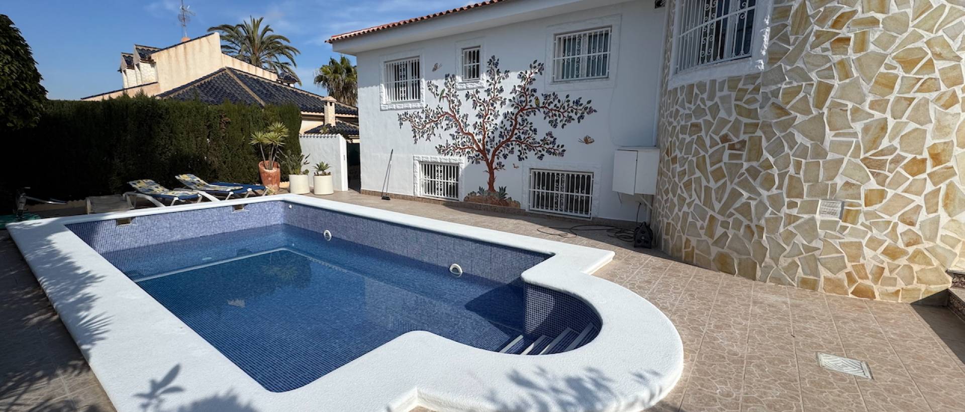 Resale - Villa - Benimar