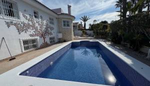 Resale - Villa - Benimar