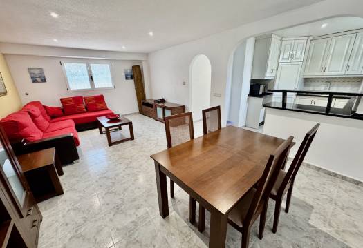 Resale - Villa - Benimar