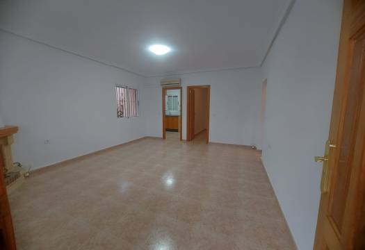 Resale - Villa - Algorfa - Montemar