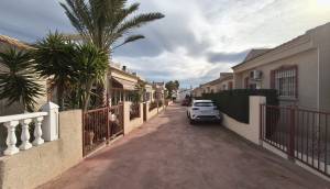 Resale - Villa - Algorfa - Montemar