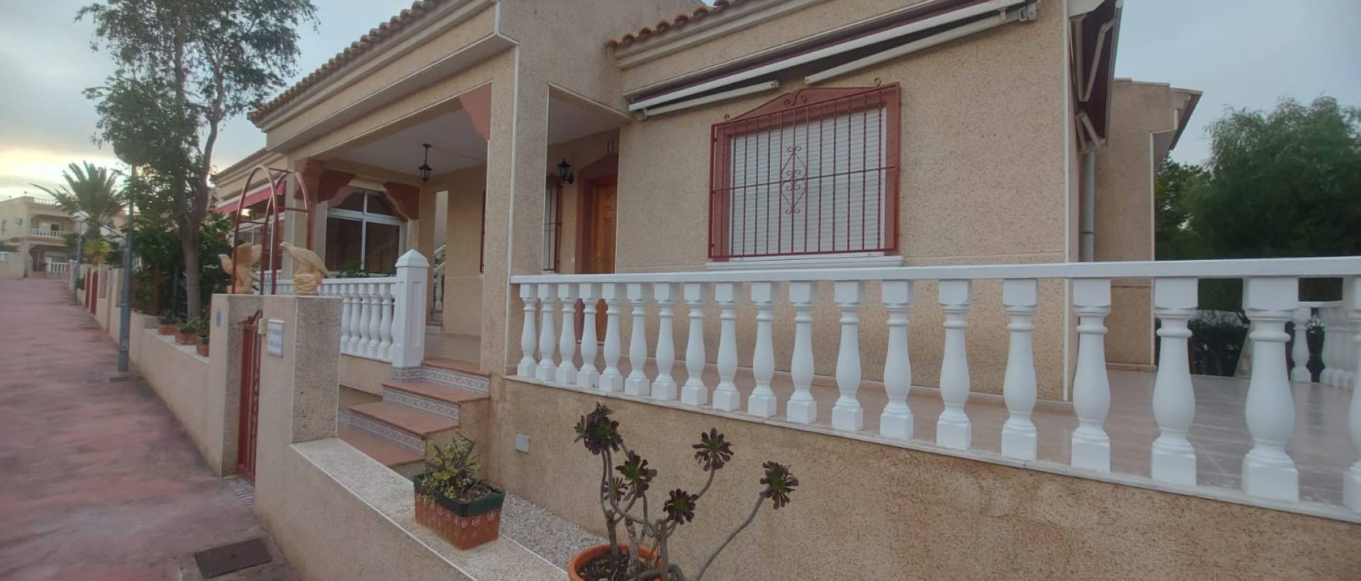 Resale - Villa - Algorfa - Montemar