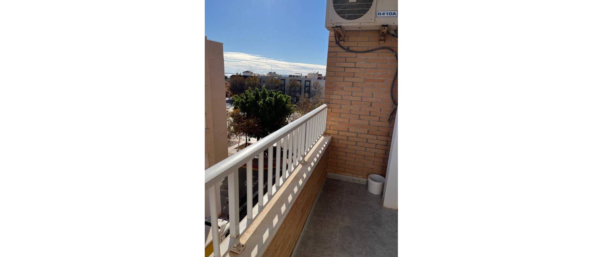 Resale - Apartment - Los Montesinos