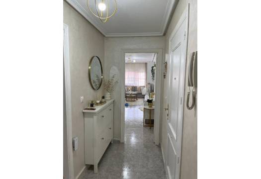 Resale - Apartment - Los Montesinos