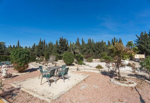 Reventa - Finca / Casa de Campo - Los Montesinos