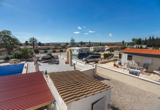 Reventa - Finca / Casa de Campo - Los Montesinos