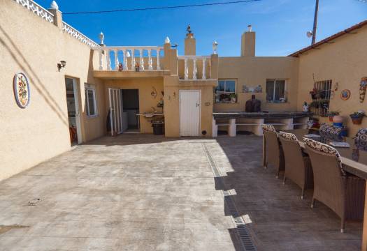 Reventa - Finca / Casa de Campo - Los Montesinos