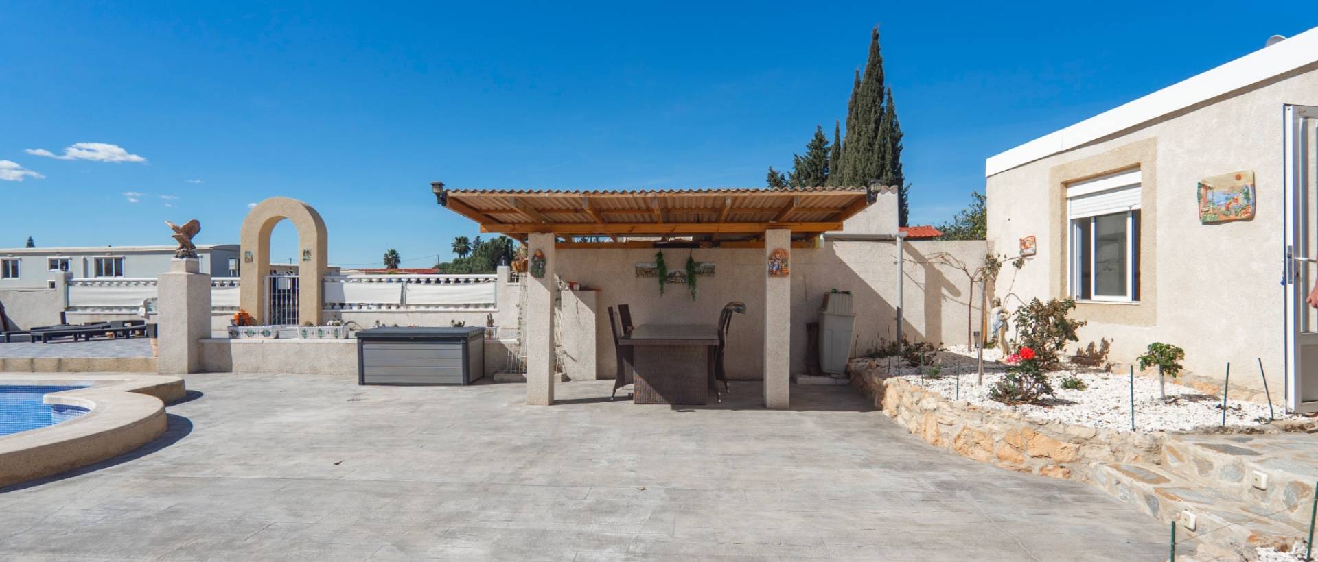 Reventa - Finca / Casa de Campo - Los Montesinos
