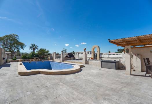 Reventa - Finca / Casa de Campo - Los Montesinos