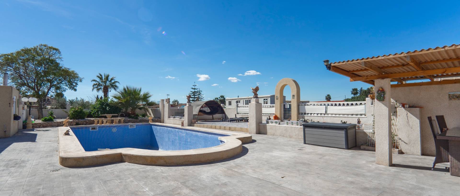 Reventa - Finca / Casa de Campo - Los Montesinos