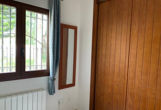 Reventa - Chalet / Villa - Guardamar del Segura - El Raso