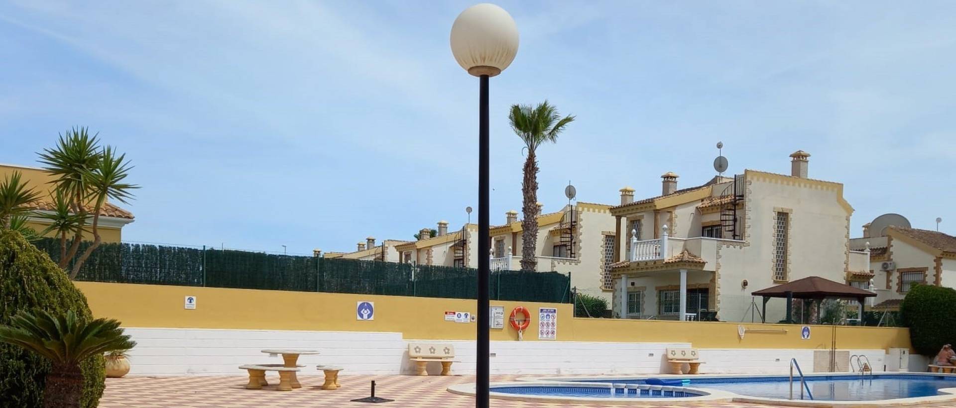 Resale - Detached Villa - Guardamar del Segura - El Raso